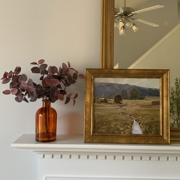 Vibrant Orange and Red Floral Accent‎ Decor - Picture 6 of 6